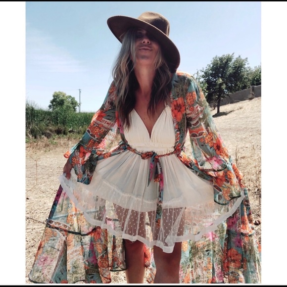 NWT Gypsy Spell Kimono Cover Up - Picture 3 of 13